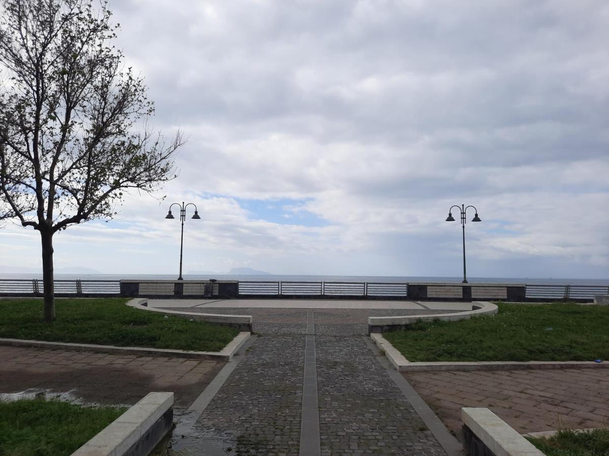 Bed and Breakfast Lungomare Pozzuoli Exterior foto
